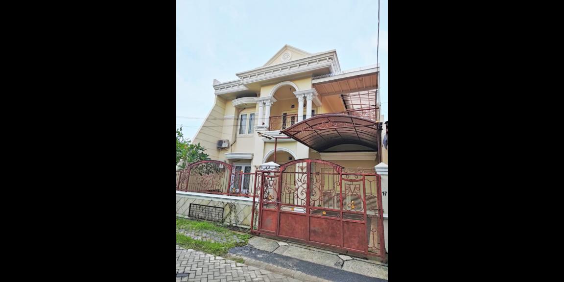 Dijual / Disewakan Rumah Full Renovasi Lokasi Tenggilis Surabaya Dijual / Disewakan Rumah Full Renovasi Lokasi Tenggilis Surabaya