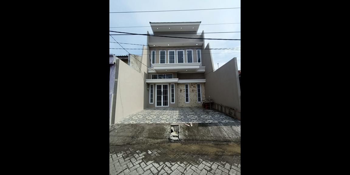 Rumah cantik Baru Gress Lokasi Perumahan Bumi Tengger Manukan Surabaya barat Rumah cantik Baru Gress Lokasi Perumahan Bumi Tengger Manukan Surabaya barat
