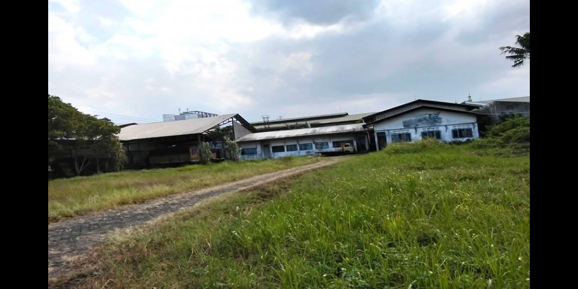 GUDANG DI ATAS TANAH 1,7 HEKTAR SHM HARGA DI BAWAH PASARAN DI JL. SOEKARNO HATTA BANDUNG GUDANG DI ATAS TANAH 1,7 HEKTAR SHM HARGA DI BAWAH PASARAN DI JL. SOEKARNO HATTA BANDUNG