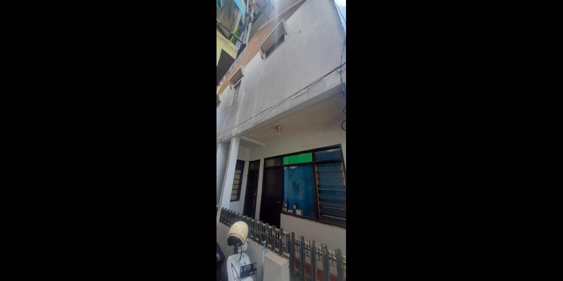 KOST-KOSTAN 11 KAMAR DI TAMANSARI KOTA BANDUNG KOST-KOSTAN 11 KAMAR DI TAMANSARI KOTA BANDUNG