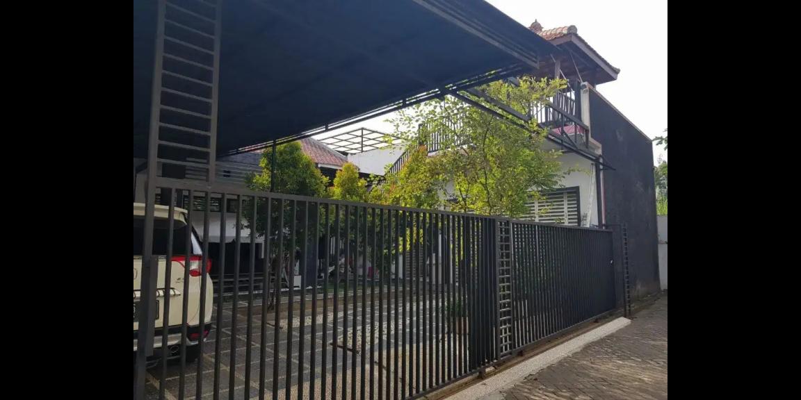 Jual Rumah Mewah Bagus Jalan Kutisari Selatan Kota Surabaya Jual Rumah Mewah Bagus Jalan Kutisari Selatan Kota Surabaya