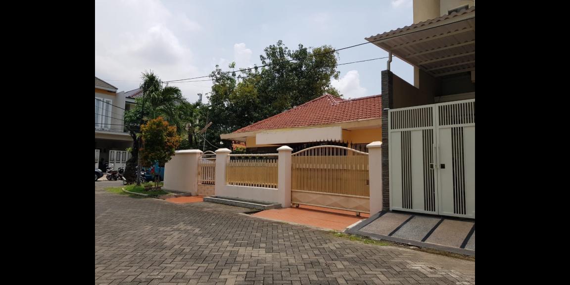 Jual Rumah Siap Huni daerah Manyar Tirtomoyo Kota Surabaya Jual Rumah Siap Huni daerah Manyar Tirtomoyo Kota Surabaya