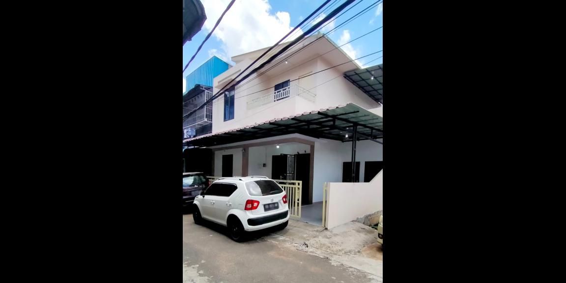 Rumah Jl. Hijas Gg. Suez, Pontianak, Kalimantan Barat Rumah Jl. Hijas Gg. Suez, Pontianak, Kalimantan Barat