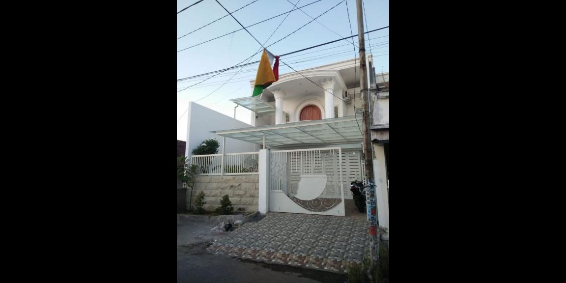 Jual Rumah Mewah Strategis di Jalan Petemon Kota Surabaya Jual Rumah Mewah Strategis di Jalan Petemon Kota Surabaya