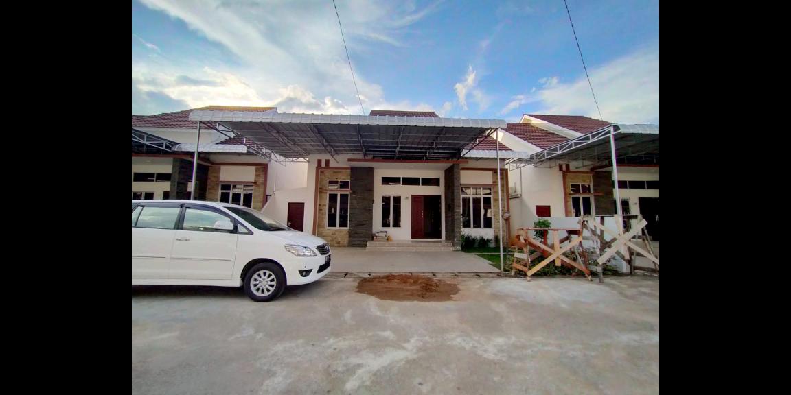 Rumah Mega Lavender, Pontianak, Kalimantan Barat Rumah Mega Lavender, Pontianak, Kalimantan Barat