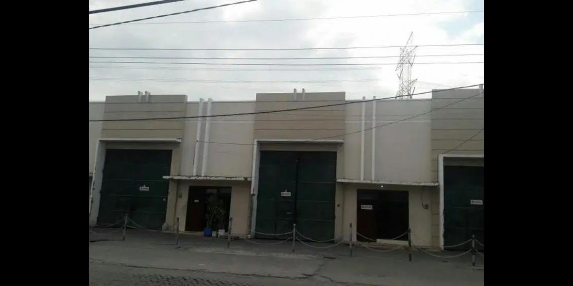 Gudang Kosong di daerah Kepatihan Industri daerah Kepatihan Gresik Gudang Kosong di daerah Kepatihan Industri daerah Kepatihan Gresik