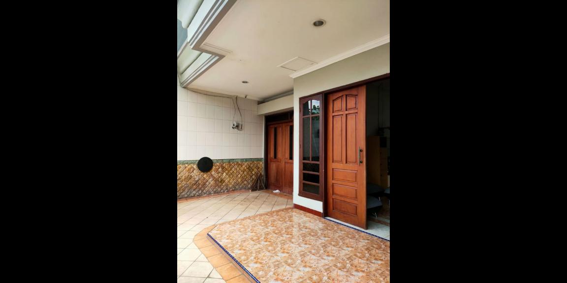 Jual Rumah Mewah daerah Kertajaya Indah Timur Surabaya Jual Rumah Mewah daerah Kertajaya Indah Timur Surabaya