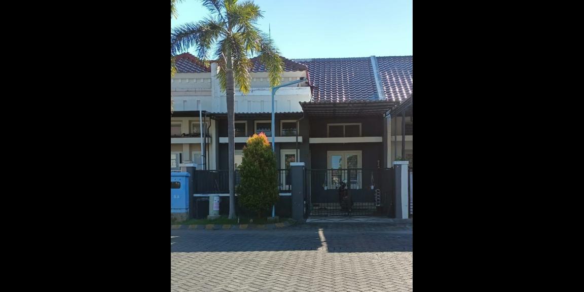 Jual Rumah Murah Siap Huni di Central Park Gunung Anyar Jual Rumah Murah Siap Huni di Central Park Gunung Anyar