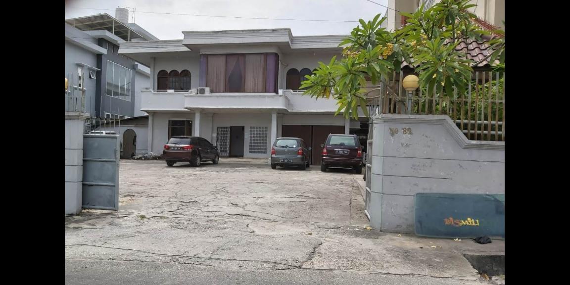 DISEWAKAN RUMAH DUA LANTAI KUANTAN DUA DISEWAKAN RUMAH DUA LANTAI KUANTAN DUA