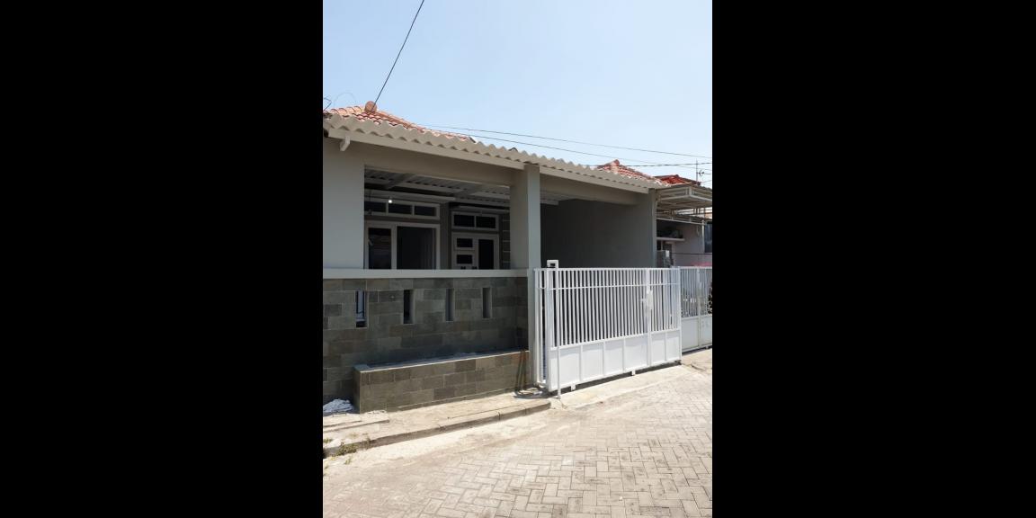 Jual Rumah Bagus SHM Taman Wiguna Selatan Surabaya Jual Rumah Bagus SHM Taman Wiguna Selatan Surabaya