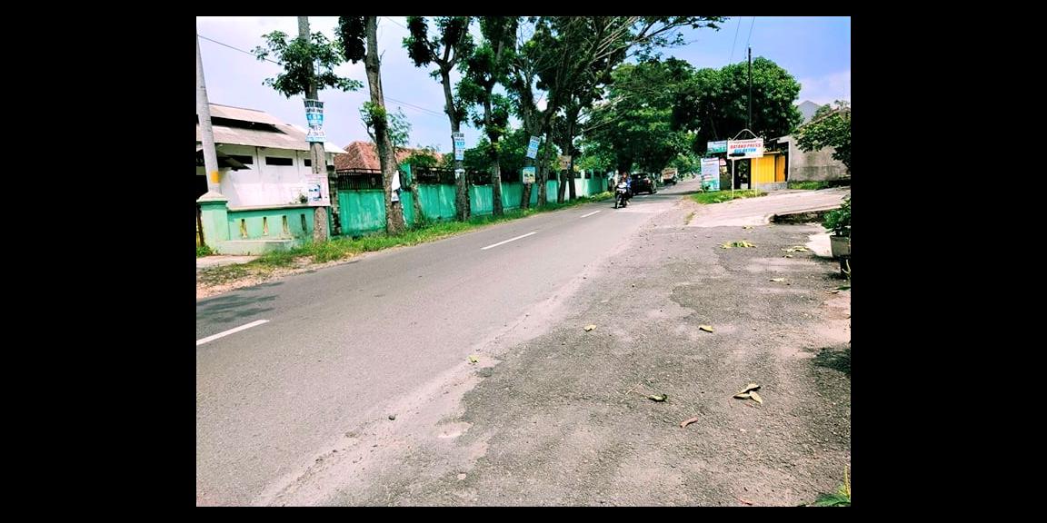 Tanah Siap Buka Usaha Jl Raya Batujamus - Jambangan Tanah Siap Buka Usaha Jl Raya Batujamus - Jambangan