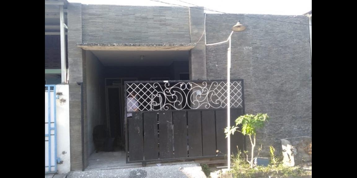 Jual Rumah Siap Huni Di Perumahan Graha Cemandi Sidoarjo Jual Rumah Siap Huni Di Perumahan Graha Cemandi Sidoarjo