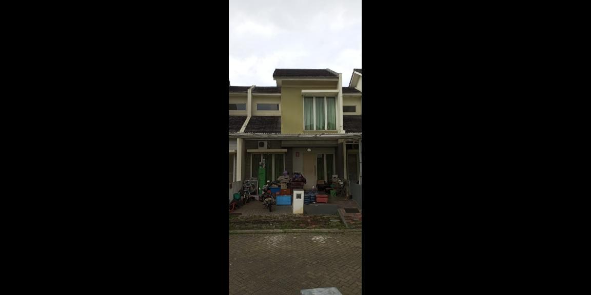 Dijual Rumah 2 Lantai Harga Murah di Graha Raya Dijual Rumah 2 Lantai Harga Murah di Graha Raya
