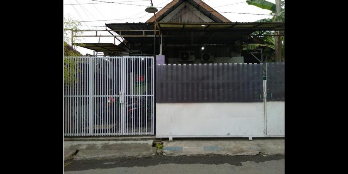 Jual Rumah 2 Lantai Daerah Simo Sidomulyo Kota Surabaya Jual Rumah 2 Lantai Daerah Simo Sidomulyo Kota Surabaya