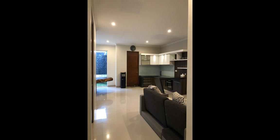 Rumah MEWAH ISTIMEWA MINIMALIS 2 Lantai FULLY Furnished di Dalam Perumahan Maguwoharjo dekat Bandara Adisucipto Rumah MEWAH ISTIMEWA MINIMALIS 2 Lantai FULLY Furnished di Dalam Perumahan Maguwoharjo dekat Bandara Adisucipto