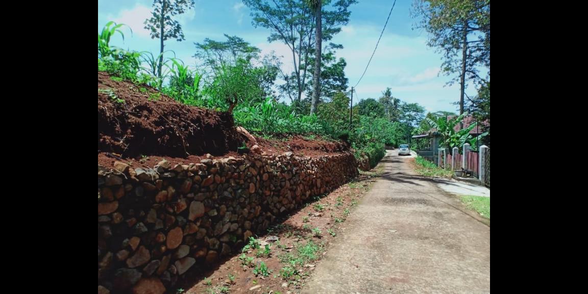 Dijual Tanah Datar 1800m² Cocok dikavling Mojogedang Karanganyar Dijual Tanah Datar 1800m² Cocok dikavling Mojogedang Karanganyar