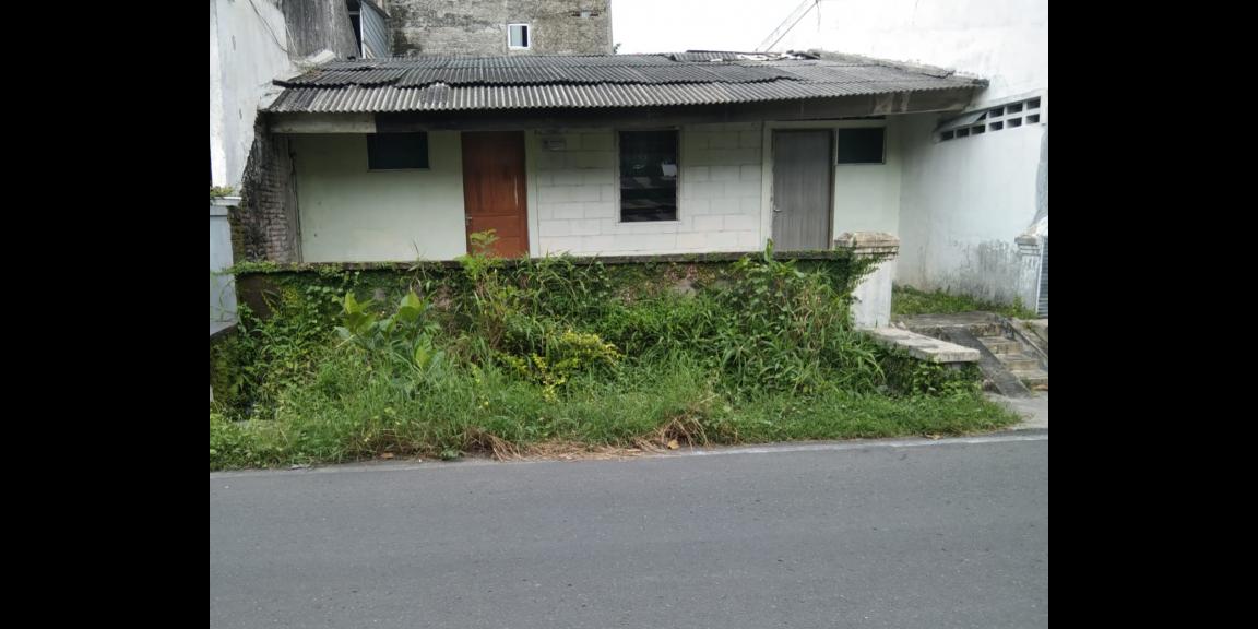 Dijual Tanah Strategis Bonus Bangunan Surakarta Dijual Tanah Strategis Bonus Bangunan Surakarta