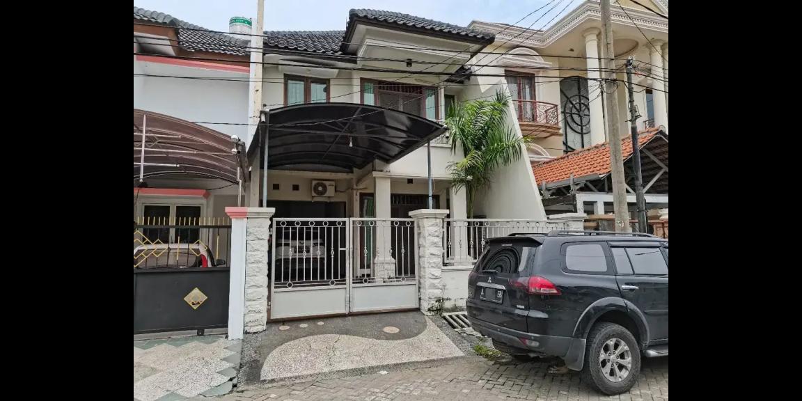 Jual Rumah 2 Lantai Taman Pondok Indah SHM Daerah Wiyung Jual Rumah 2 Lantai Taman Pondok Indah SHM Daerah Wiyung