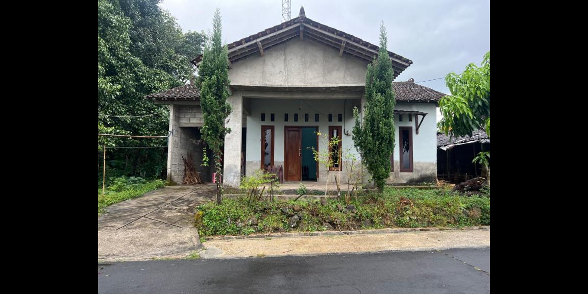 Rumah Siap Huni 180m² Karangpandan Karanganyar Rumah Siap Huni 180m² Karangpandan Karanganyar