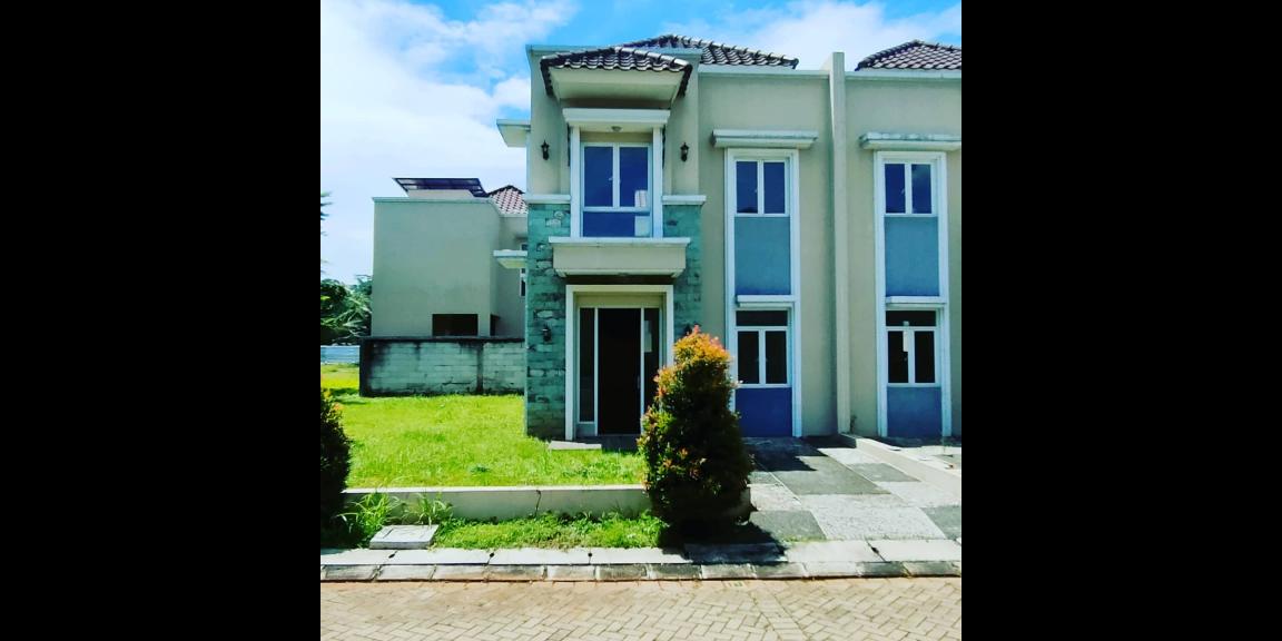 Rumah di jual WARTAWANGSA deket Emeral Rumah di jual WARTAWANGSA deket Emeral