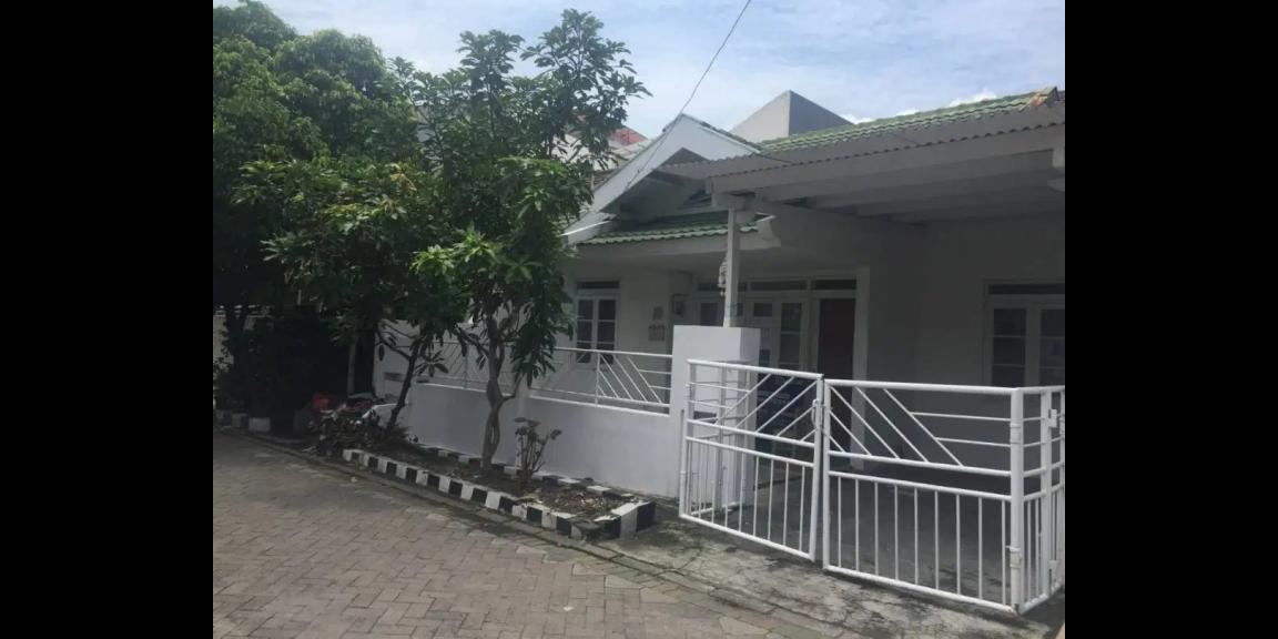 Jual Rumah Semolowaru Elok Timur SHM kawasan Kali Jagir Jual Rumah Semolowaru Elok Timur SHM kawasan Kali Jagir