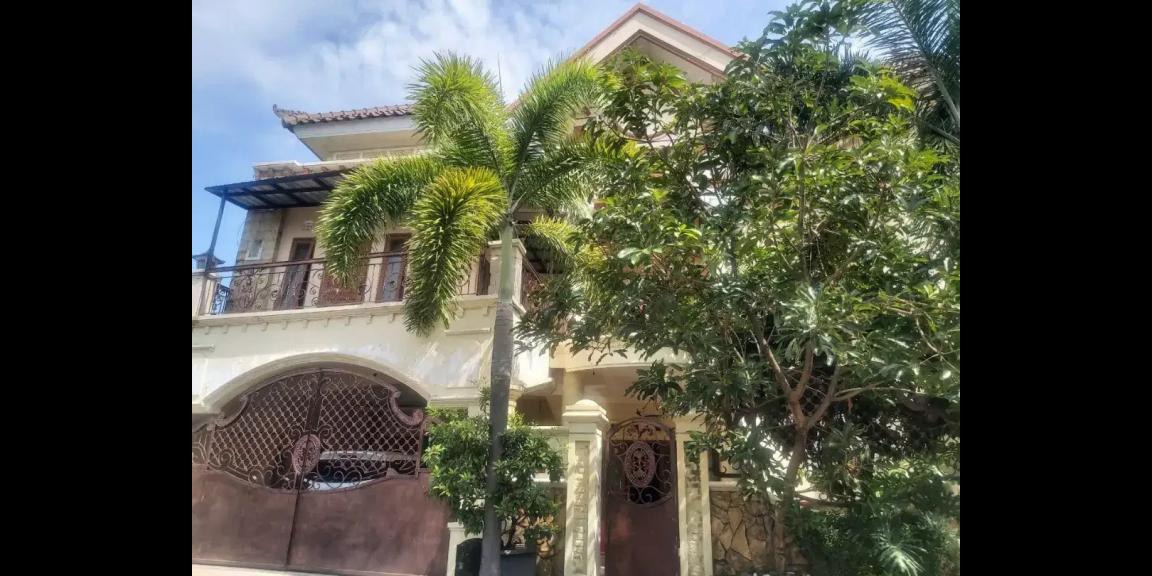 Rumah Mewah Siap Huni Perumahan Purimas Pecatu Surabaya Rumah Mewah Siap Huni Perumahan Purimas Pecatu Surabaya