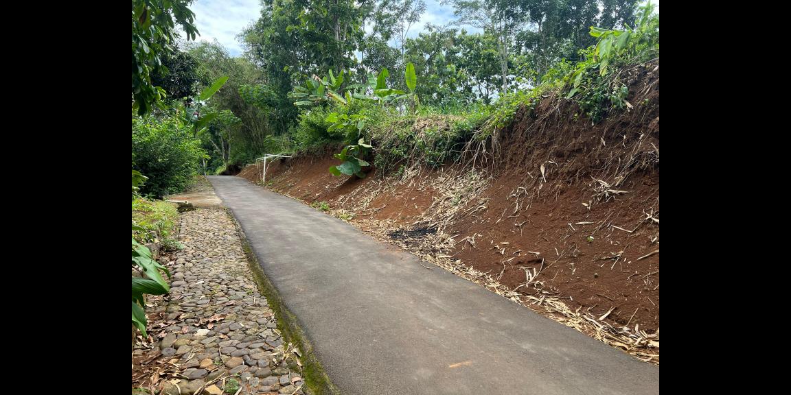 Tanah Datar Super Murah 1000m² 275 Juta Mojogedang Tanah Datar Super Murah 1000m² 275 Juta Mojogedang