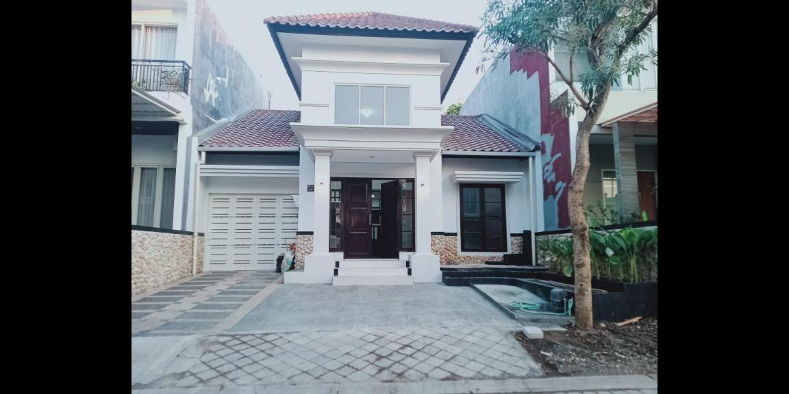 Rumah Citraland Semi Furnished Full Renovasi Lokasi Surabaya Barat Rumah Citraland Semi Furnished Full Renovasi Lokasi Surabaya Barat