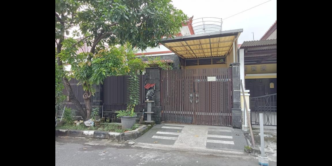 Jual Rumah Bagus di Perumahan Puri Mas Jimbaran Surabaya Jual Rumah Bagus di Perumahan Puri Mas Jimbaran Surabaya