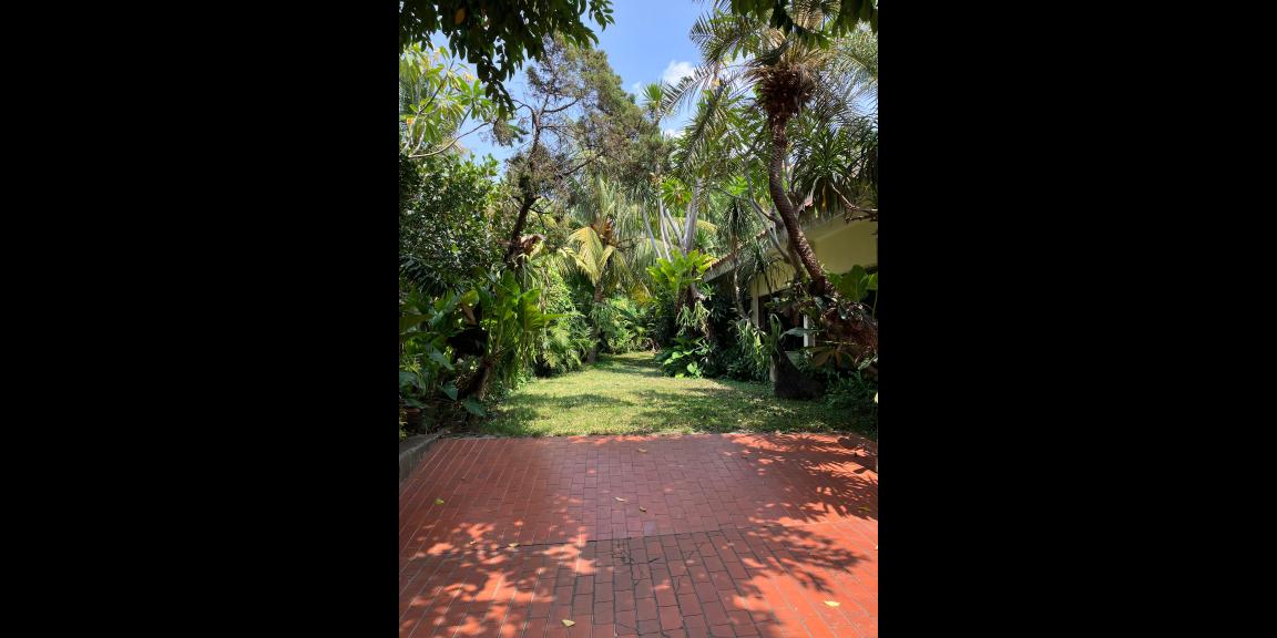 Dijual Rumah Luas di Jalan Bangka, Jakarta Selatan Dijual Rumah Luas di Jalan Bangka, Jakarta Selatan