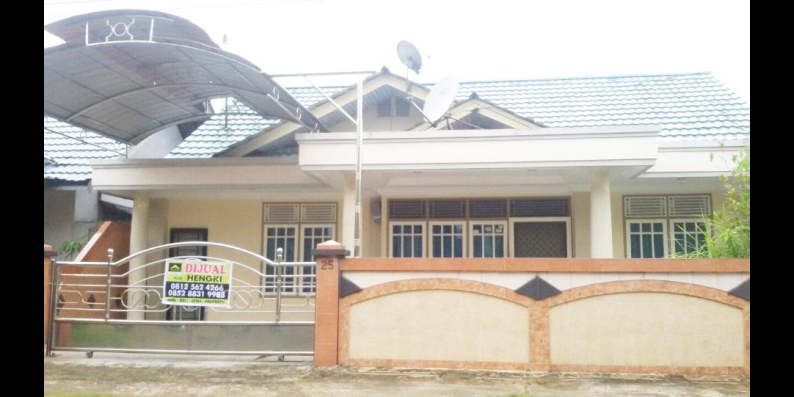 Rumah Citra Graha Indah, Ar. Saleh, Pontianak, Kalimantan Barat Rumah Citra Graha Indah, Ar. Saleh, Pontianak, Kalimantan Barat