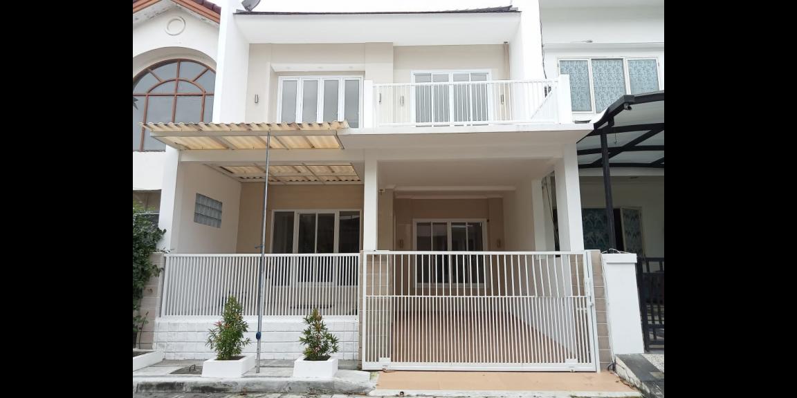 Rumah Bagus Minimalis Perumahan Taman Mutiara Pakuwon City Rumah Bagus Minimalis Perumahan Taman Mutiara Pakuwon City