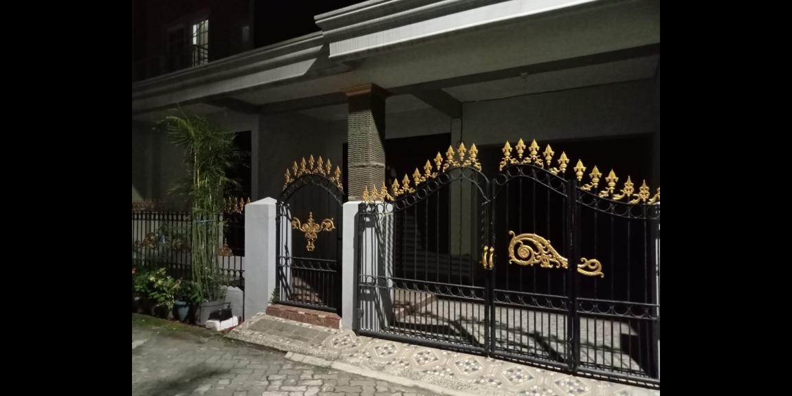 Sewa Rumah Siap Huni di Semolowaru Elok Full Bangunan Sewa Rumah Siap Huni di Semolowaru Elok Full Bangunan