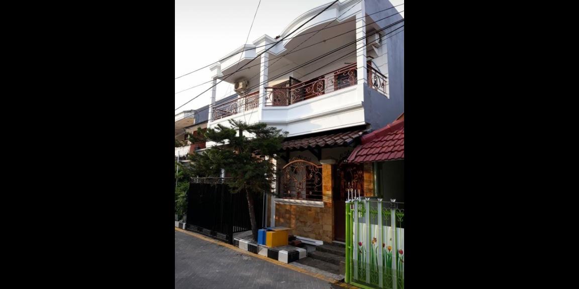 Jual Rumah Bagus SHM di Jalan Mulyosari Tengah Surabaya Jual Rumah Bagus SHM di Jalan Mulyosari Tengah Surabaya