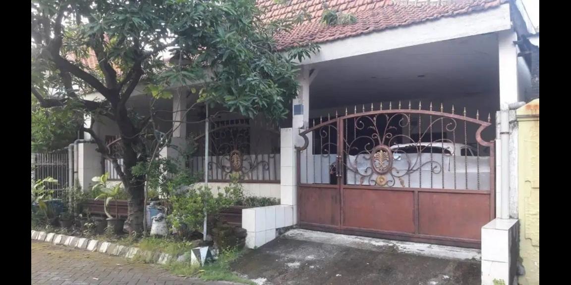 Jual Rumah Siap Huni di Rungkut Asri Timur Kota Surabaya Jual Rumah Siap Huni di Rungkut Asri Timur Kota Surabaya