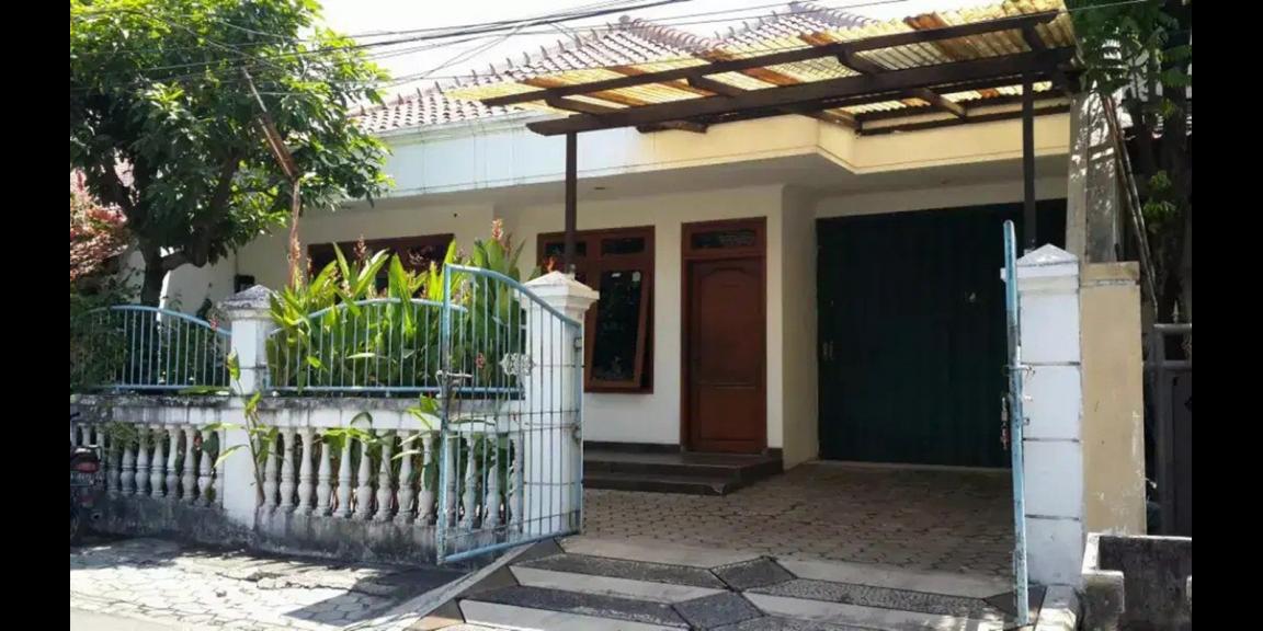 Rumah Strategis Jemur Wonosari di Jalan Jemursari Surabaya Rumah Strategis Jemur Wonosari di Jalan Jemursari Surabaya