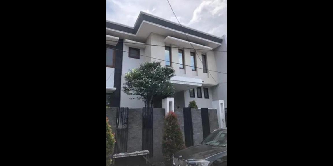 Rumah Hook Minimalis 2 Lantai Prapen Indah Timur Surabaya Rumah Hook Minimalis 2 Lantai Prapen Indah Timur Surabaya