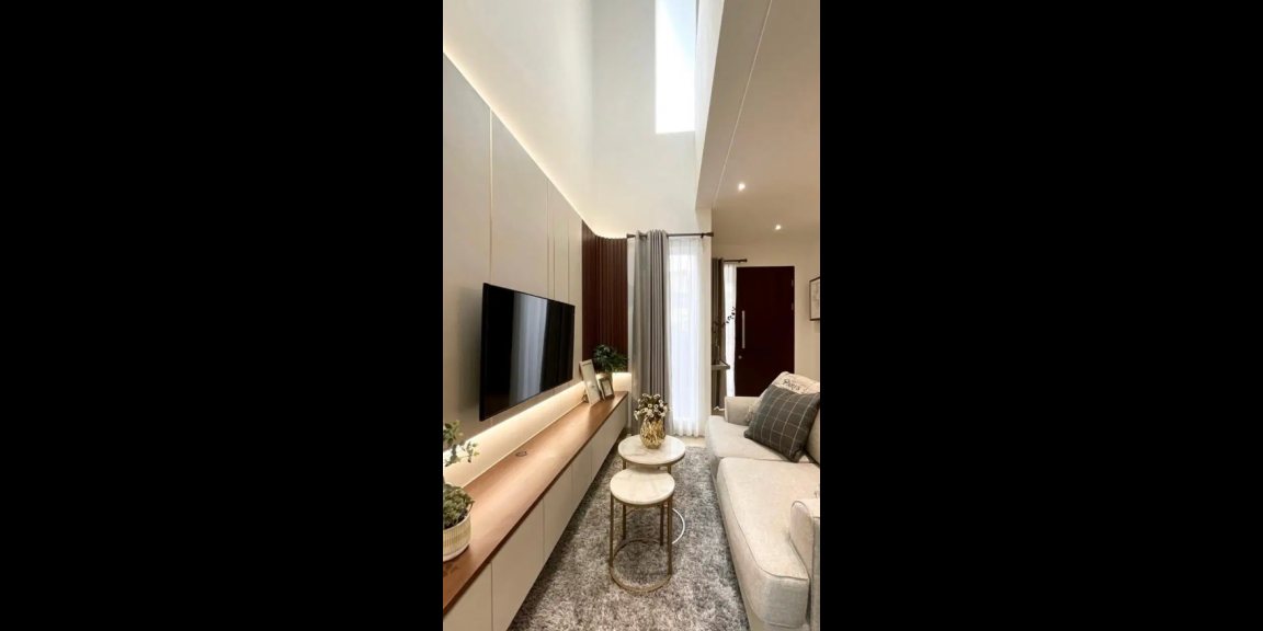 Rumah Furnished Mewah Di Perumahan Elite Graha Natura Surabaya Barat Rumah Furnished Mewah Di Perumahan Elite Graha Natura Surabaya Barat