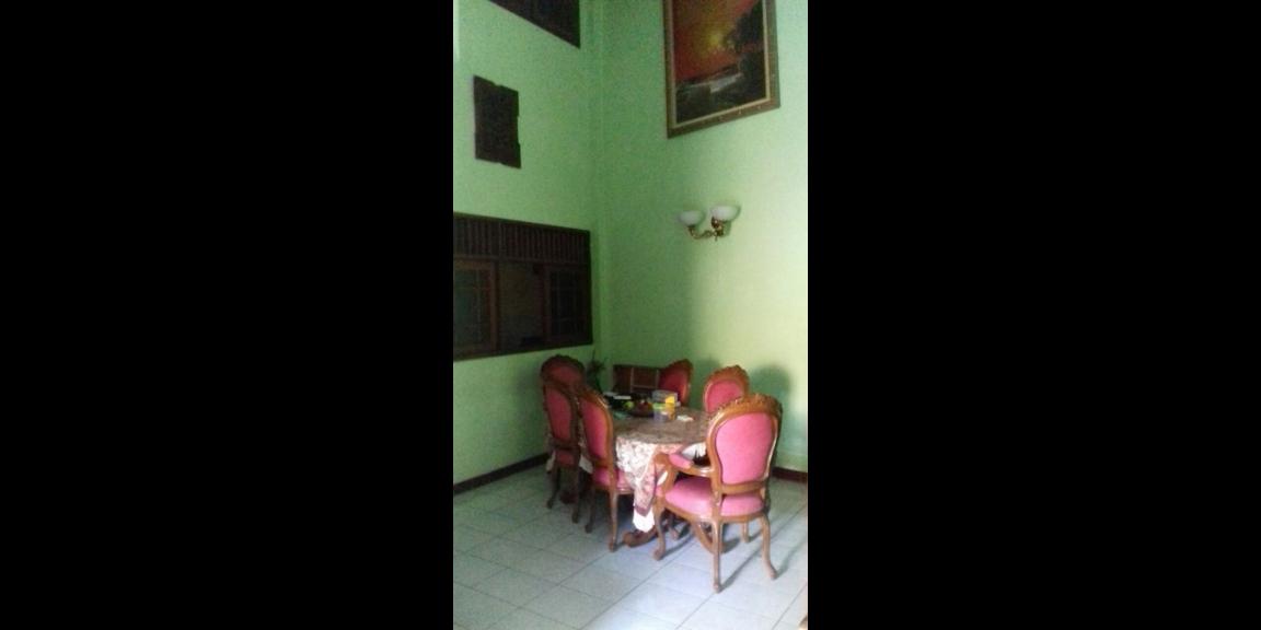 Rumah Strategis Jaktim, bisa untuk kos Rumah Strategis Jaktim, bisa untuk kos