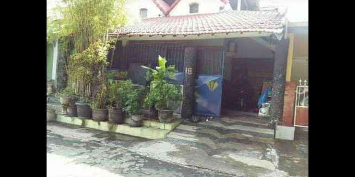 Rumah 1½ lantai Balongsari Surabaya Barat Rumah 1½ lantai Balongsari Surabaya Barat