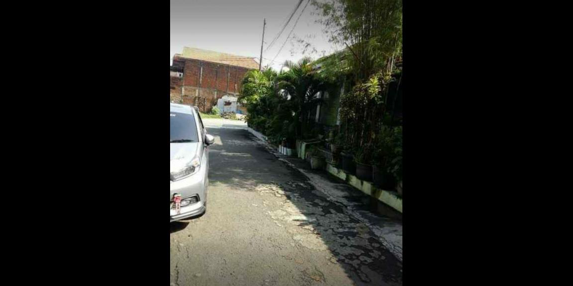 Rumah 1½ lantai Balongsari Surabaya Barat Rumah 1½ lantai Balongsari Surabaya Barat