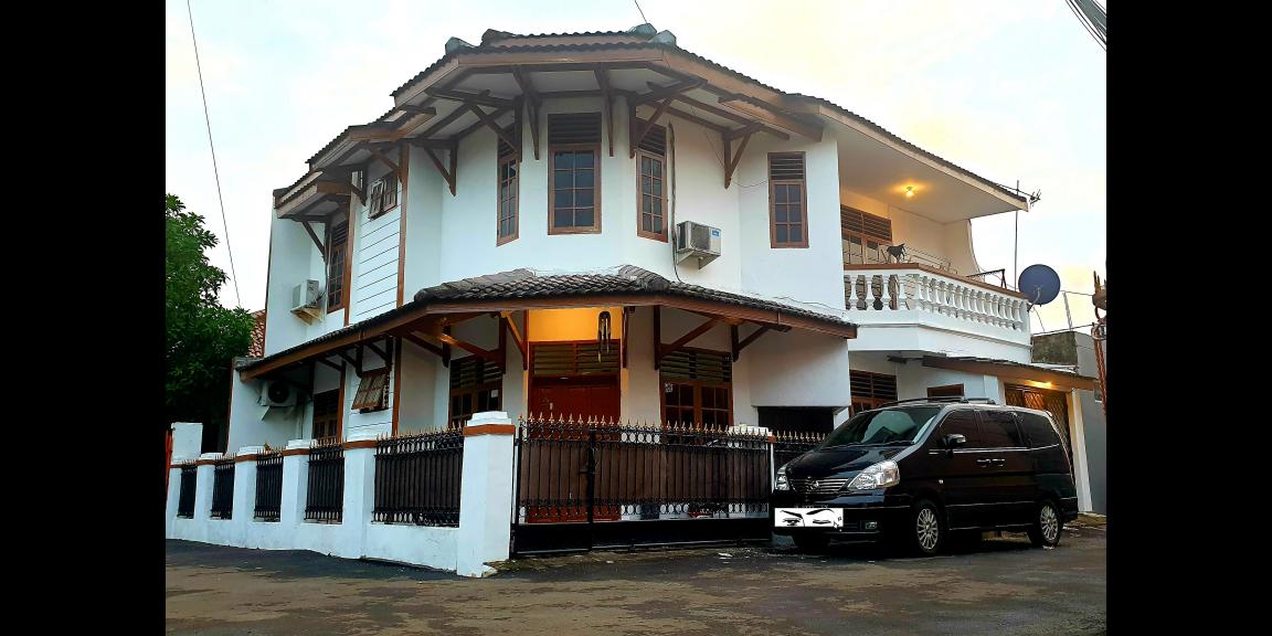 Jatiwaringin Asri, Jual Rumah 2 lantai, Bebas Banjir Jatiwaringin Asri, Jual Rumah 2 lantai, Bebas Banjir