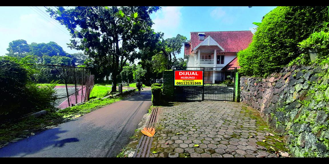 RUMAH GAYA EROPA DI KAWASAN DAGO BANDUNG RUMAH GAYA EROPA DI KAWASAN DAGO BANDUNG