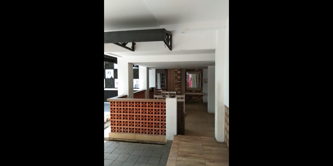 STRATEGIS DI TENGAH KOTA! GEDUNG 2 LANTAI COCOK UNTUK APA AJA Lokasi di ekat Mandala Krida STRATEGIS DI TENGAH KOTA! GEDUNG 2 LANTAI COCOK UNTUK APA AJA Lokasi di ekat Mandala Krida