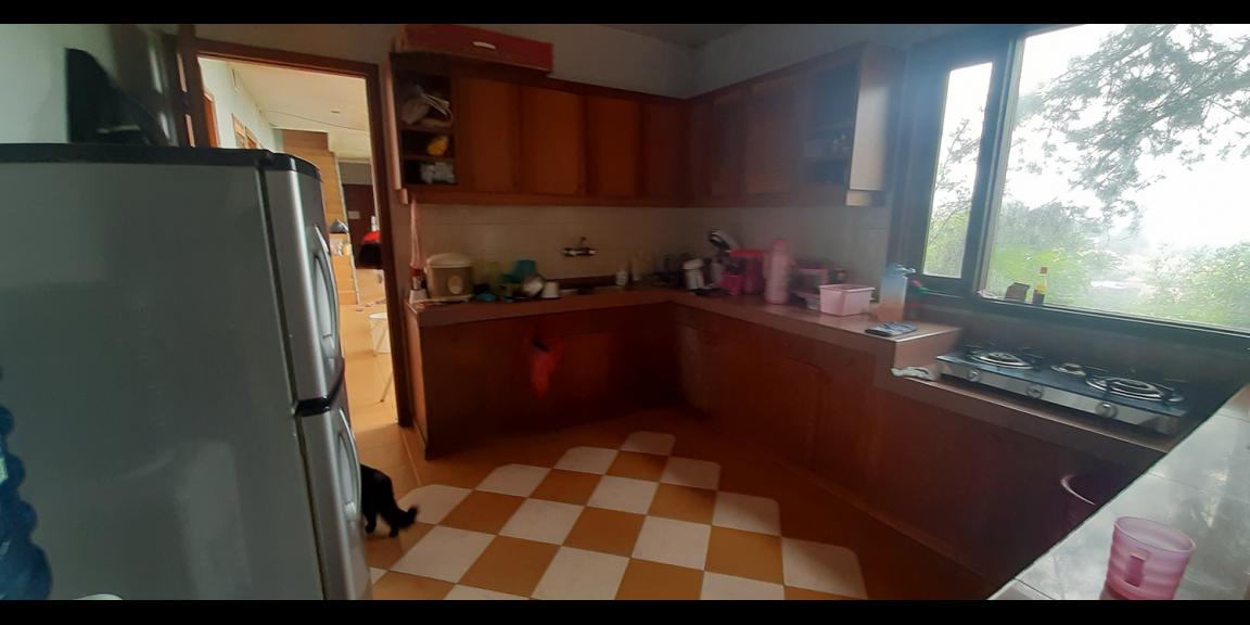 RUMAH 3 LANTAI DENGAN ROOFTOP VIEW KOTA BANDUNG KAWASAN DAGO BANDUNG RUMAH 3 LANTAI DENGAN ROOFTOP VIEW KOTA BANDUNG KAWASAN DAGO BANDUNG