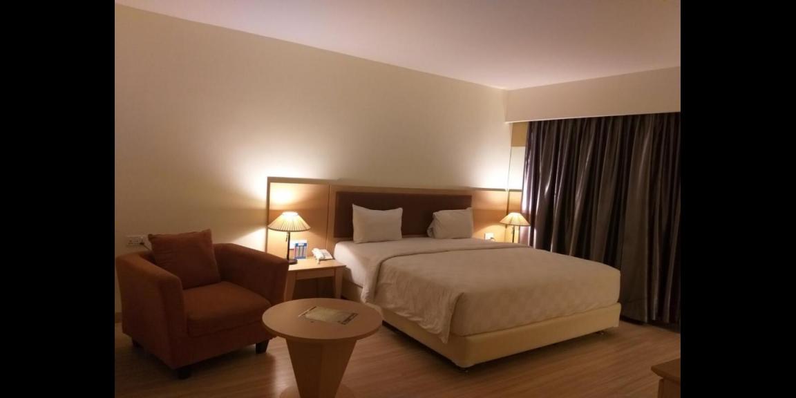 Dijual Hotel 4 Lantai Aktif di Lubuk Baja ( Nagoya ), Batam Dijual Hotel 4 Lantai Aktif di Lubuk Baja ( Nagoya ), Batam