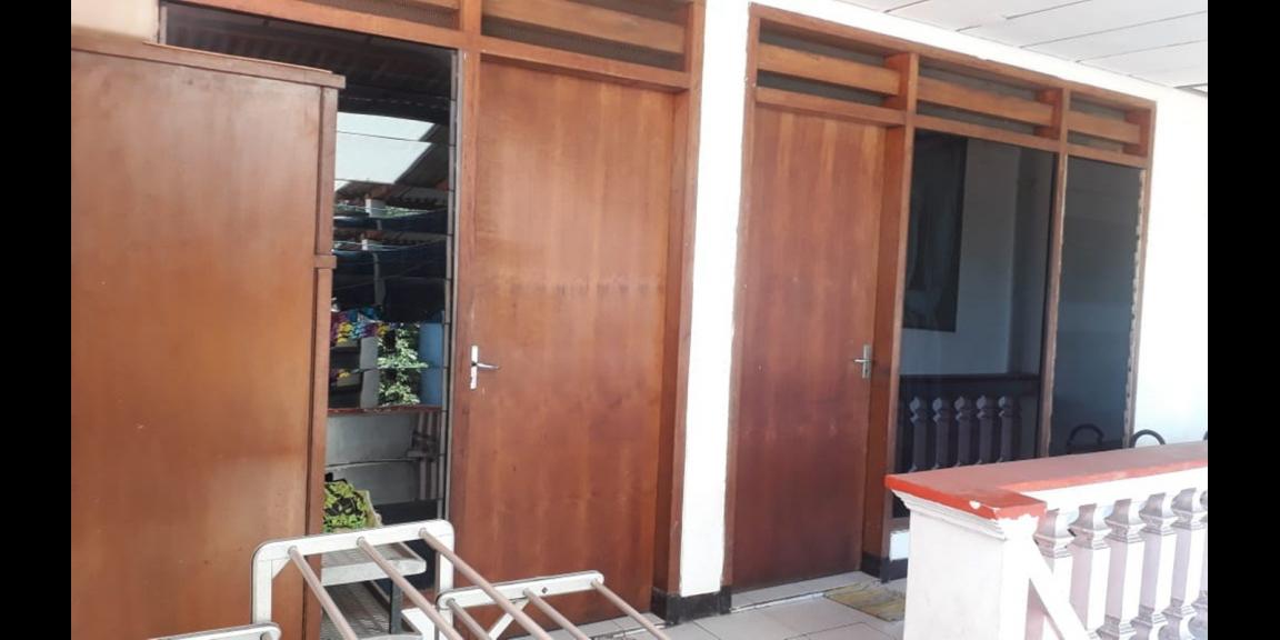 Rumah Luas Strategis di Jalan Margorejo Indah Surabaya Rumah Luas Strategis di Jalan Margorejo Indah Surabaya