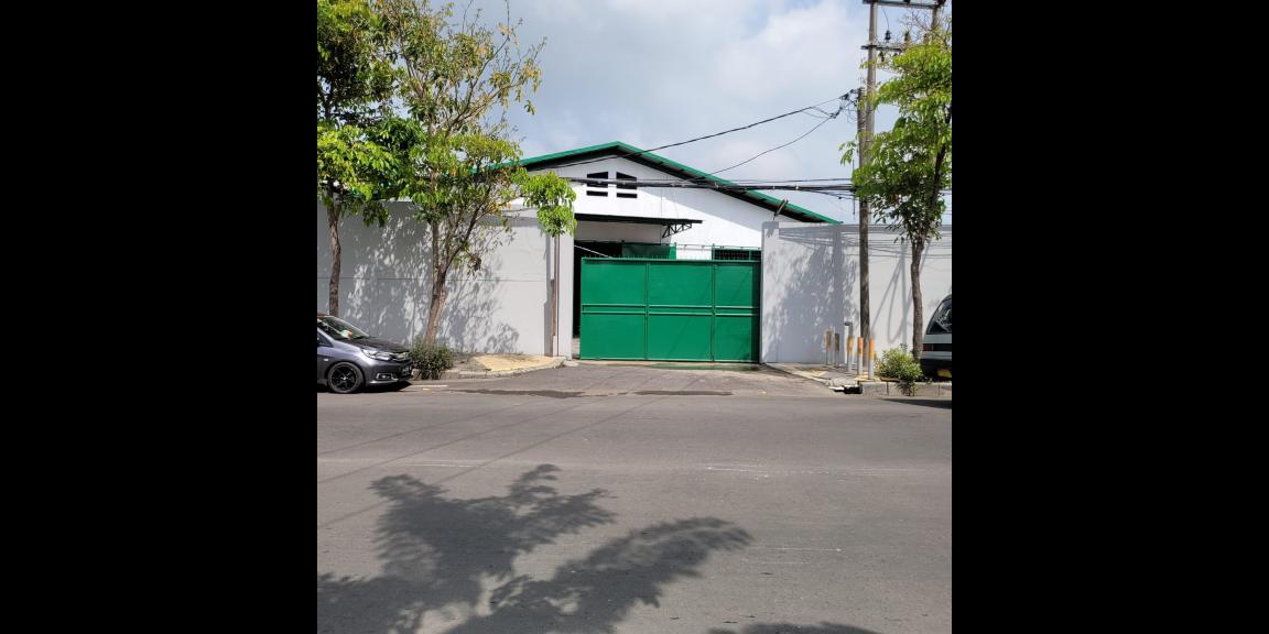 Gudang Strategis Kawasan Asemrowo Jalan Raya Tanjungsari Gudang Strategis Kawasan Asemrowo Jalan Raya Tanjungsari