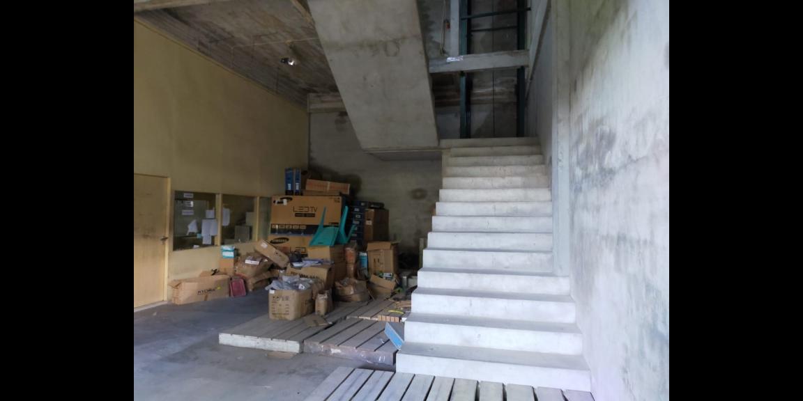 Gudang Panglima Aim, Pontianak, Kalimantan Barat Gudang Panglima Aim, Pontianak, Kalimantan Barat