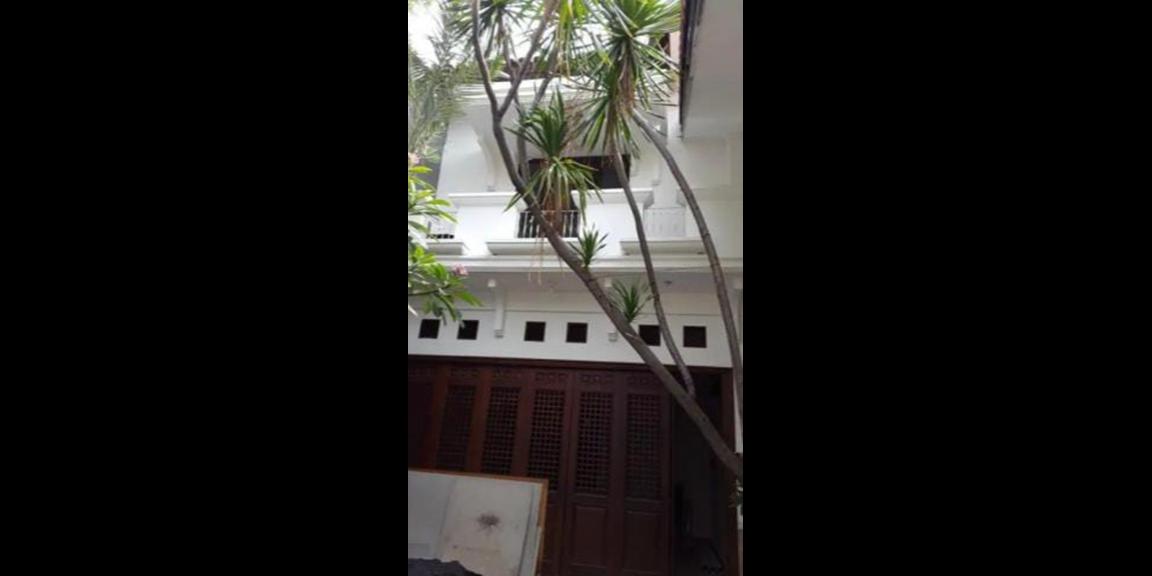 Rumah Mewah Shm di Daerah Kupang Indah Surabaya Rumah Mewah Shm di Daerah Kupang Indah Surabaya